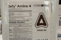 Defy Amine 4, 2,4-D Group 4 Broadleaf Herbicide
